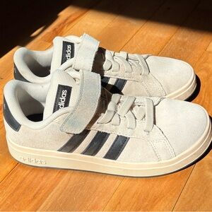 adidas Kids Beige Suede Sneakers with Black Stripes and Strap